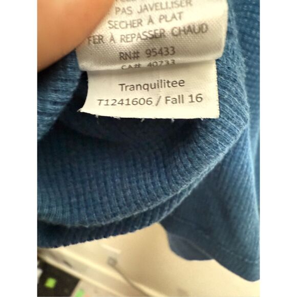 Toad&Co Tranquilitee Long Sleeve Shirt in Blue Abyss. Size Large Organic Cotton - Picture 5 of 5